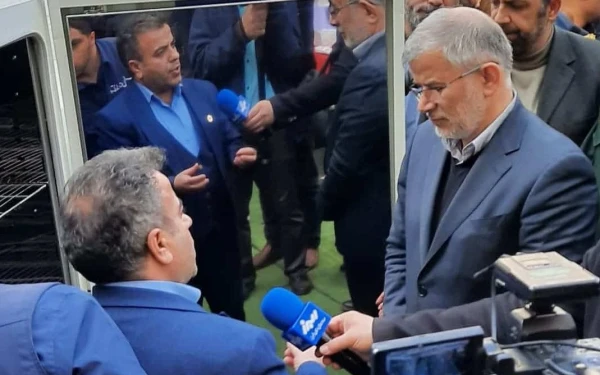 بازدید استاندار محترم البرز از شرکت دانش بنیان فردوس تجهیز